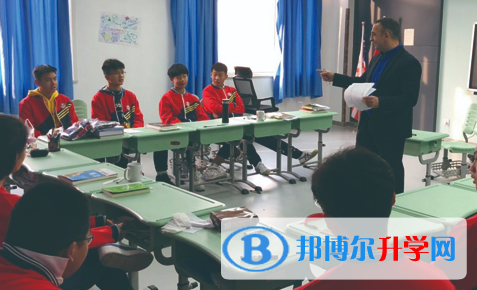 愛博倫國際公學(xué)初中部怎么樣、好不好