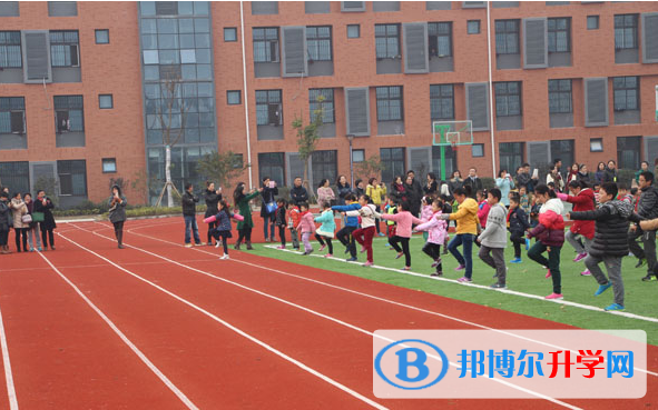 徐州華頓國際學校初中部怎么樣、好不好