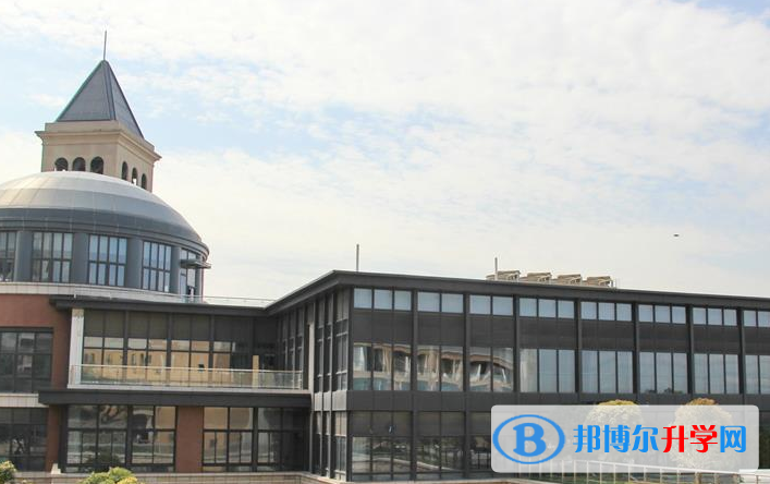 福州陽光國際學校初中部2020年學費、收費多少
