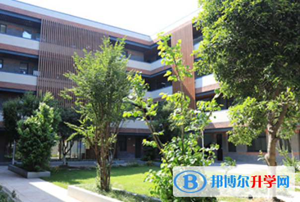 濟(jì)南協(xié)和雙語實(shí)驗(yàn)學(xué)校初中部網(wǎng)站網(wǎng)址