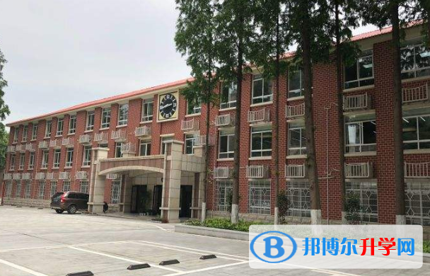 武外英中國(guó)際學(xué)校網(wǎng)站網(wǎng)址 