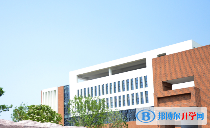 濟(jì)寧孔子國(guó)際學(xué)校初中部2020年招生辦聯(lián)系電話