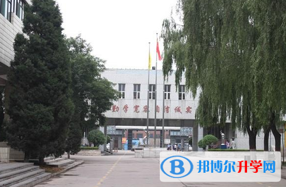 太原北辰雙語學(xué)校初中部2020年報名條件、招生要求、招生對象