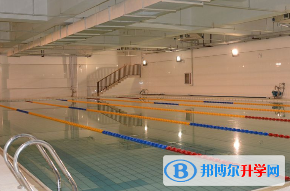 鄭州一八國際小學2020年招生辦聯(lián)系電話