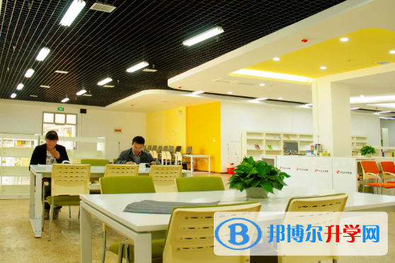 河南師大附中雙語國際學(xué)校小學(xué)部2020年學(xué)費(fèi)、收費(fèi)多少