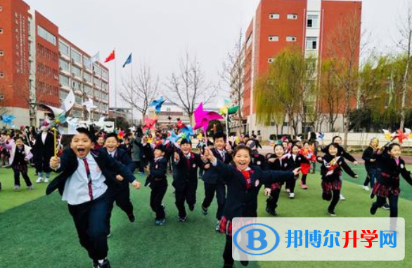 洛陽華洋國際學校小學部網站網址