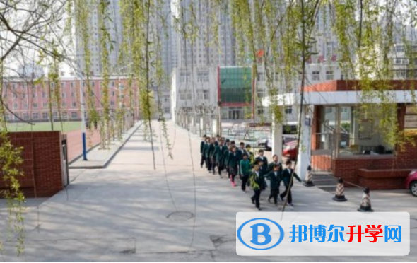 唐山東方國(guó)際學(xué)校小學(xué)部2020年招生辦聯(lián)系電話