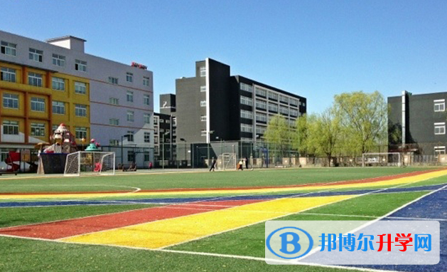貴陽高新海嘉國際雙語學校初中部2020年學費、收費多少
