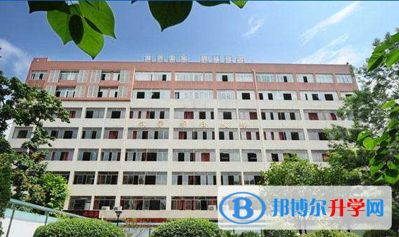 清鎮(zhèn)博雅國際實驗學校初中部2020年招生辦聯(lián)系電話