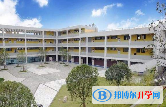 貴陽觀山湖中鐵置業中加學校高中部2020年招生簡章