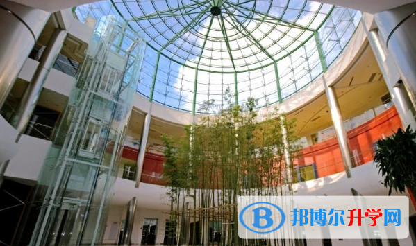 長春美國國際學校初中部2020年招生辦聯系電話