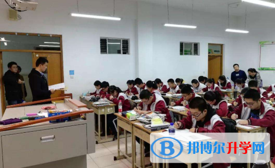 哈爾濱第九中學(xué)國際班2020年學(xué)費(fèi)、收費(fèi)多少