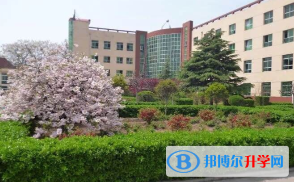 西安臨潼華樂學校2020年學費、收費多少