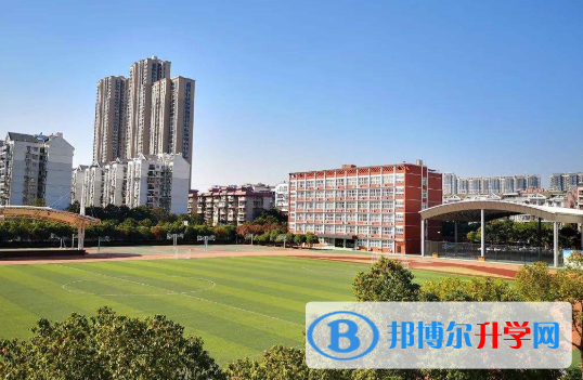 武漢第一中學國際部2020年學費、收費多少
