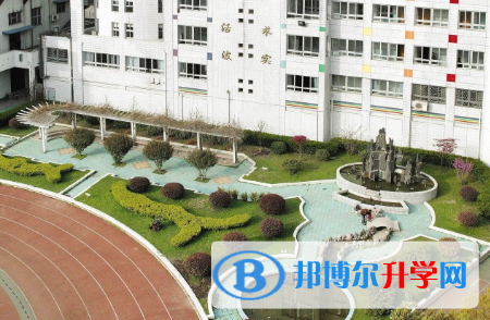 武漢第一中學國際部網站網址 