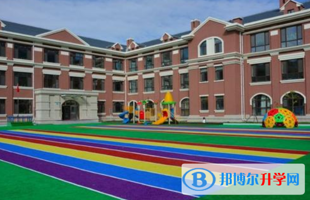 哈爾濱美加外國語學校國際部2020年學費、收費多少