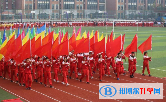 貴陽樂灣國際實(shí)驗(yàn)小學(xué)2020年招生辦聯(lián)系電話