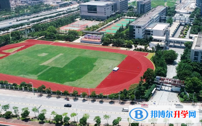 溫州二十二中加拿大高中2020年學費、收費多少