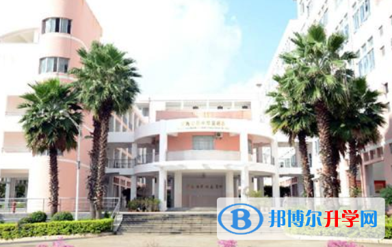 海南華僑中學(xué)國(guó)際部網(wǎng)站網(wǎng)址 