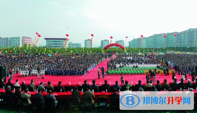 安吉上墅私立高級中學2020年報名條件、招生要求、招生對象