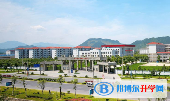 安吉上墅私立高級中學2020年招生辦聯系電話