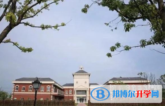 天津惠靈頓國際學校網(wǎng)站網(wǎng)址 