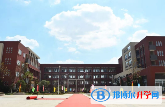 常州國際學校初中部網站網址 