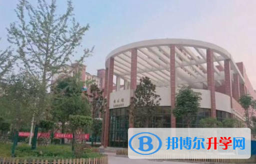 鄭州航空港育人國際學校2020年招生辦聯系電話