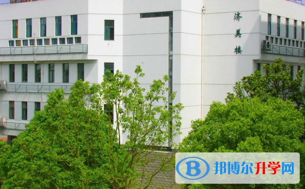 上海建平中學(xué)國際課程教學(xué)中心2023年報名條件、招生要求、招生對象