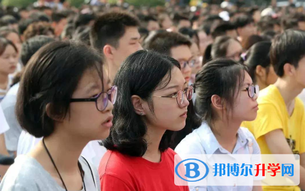  2020年麗江中考報(bào)名志愿
