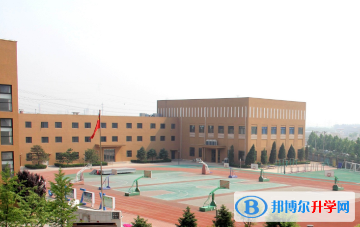 北京陳經(jīng)綸中學(xué)國際部網(wǎng)站網(wǎng)址 