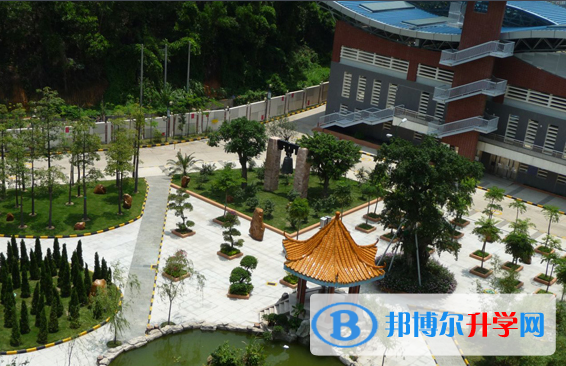 深圳紅嶺中學(xué)高中部國(guó)際班網(wǎng)站網(wǎng)址 