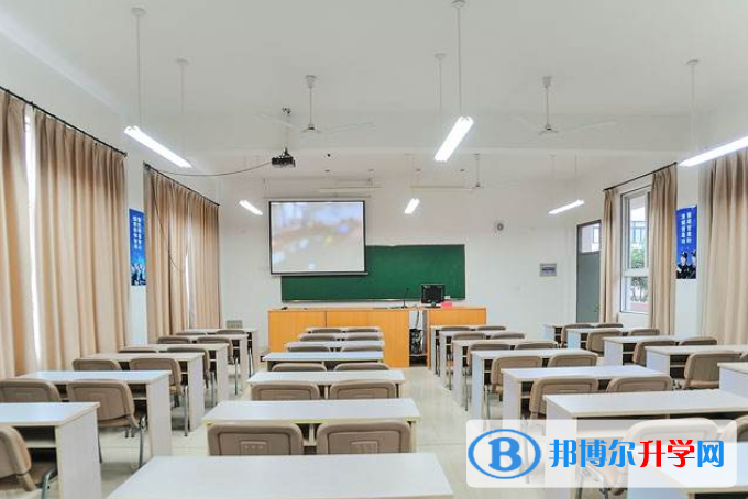 廣州英國國際學校2023年招生辦聯系電話