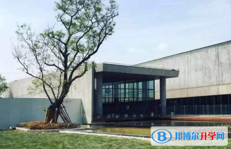 美國威力塔斯學校2021年招生辦聯系電話