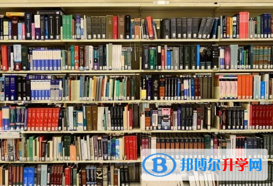 2021年甘孜中考是否有高價生