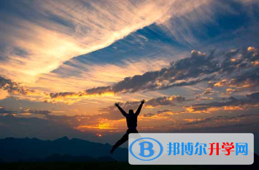 2021年甘孜中考招生學校