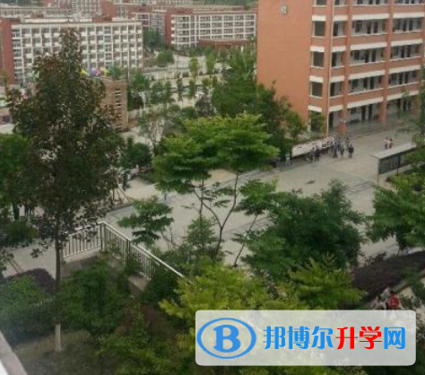 都江堰市南山中學(xué)實驗學(xué)校2021年招生計劃