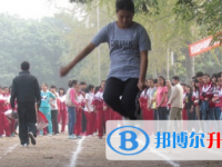 犍為清溪中學(xué)2022年學(xué)費(fèi)、收費(fèi)多少
