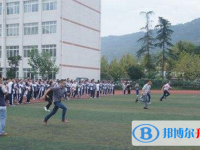江油市太白中學(xué)2025年學(xué)費(fèi)、收費(fèi)多少