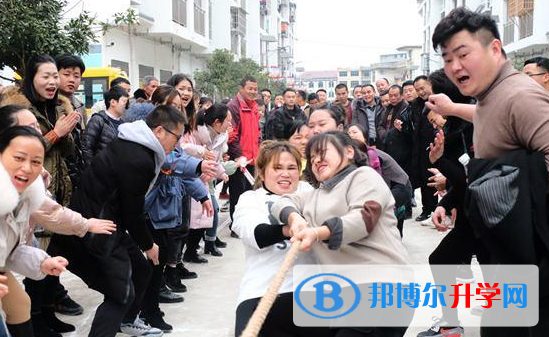 印江民族中學(xué)2021年報名條件、招生要求、招生對象