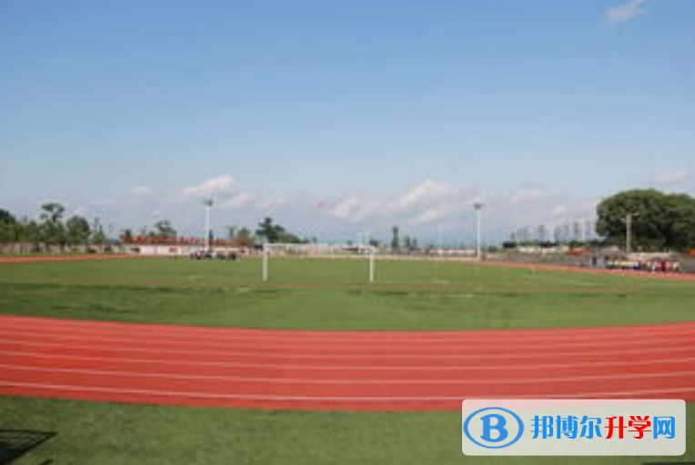 重慶合川龍市中學2021年招生辦聯系電話