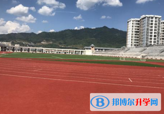 德江縣民族中學怎么樣、好不好