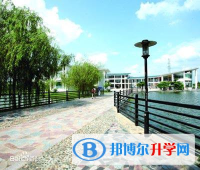 重慶黔江新華中學校2021年招生辦聯系電話