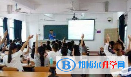 重慶市萬州橋亭中學2021年招生辦聯(lián)系電話 