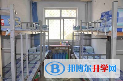 三臺(tái)縣西平中學(xué)2021年宿舍條件