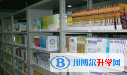 樂(lè)山第四中學(xué)2022年招生辦聯(lián)系電話