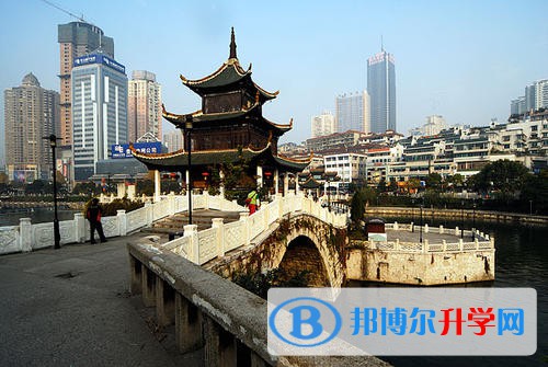 貴州甲秀中學2022年網站網址