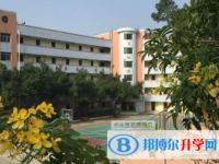 重慶市忠縣烏楊中學怎么樣、好不好