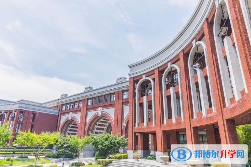 重慶永川景圣中學校2021年宿舍條件