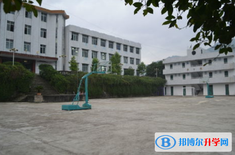 江口中學(xué)2021年招生簡(jiǎn)章